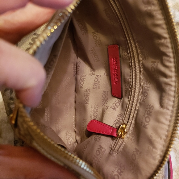 SOLD-Michael Kors Raspberry Tan Crossbody - Picture 7 of 9